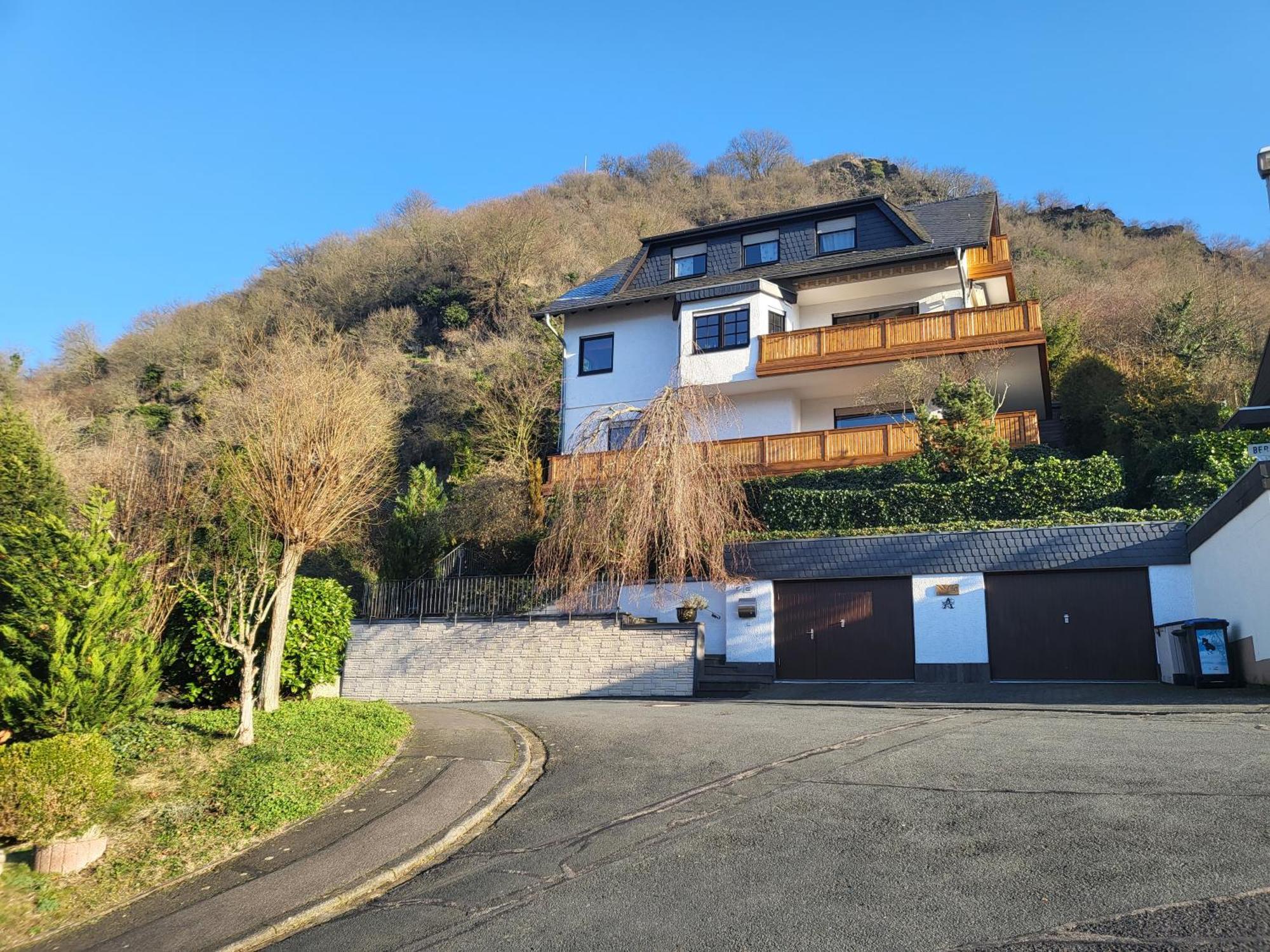Ferienwohnung Zum Rheinblick Kestert エクステリア 写真