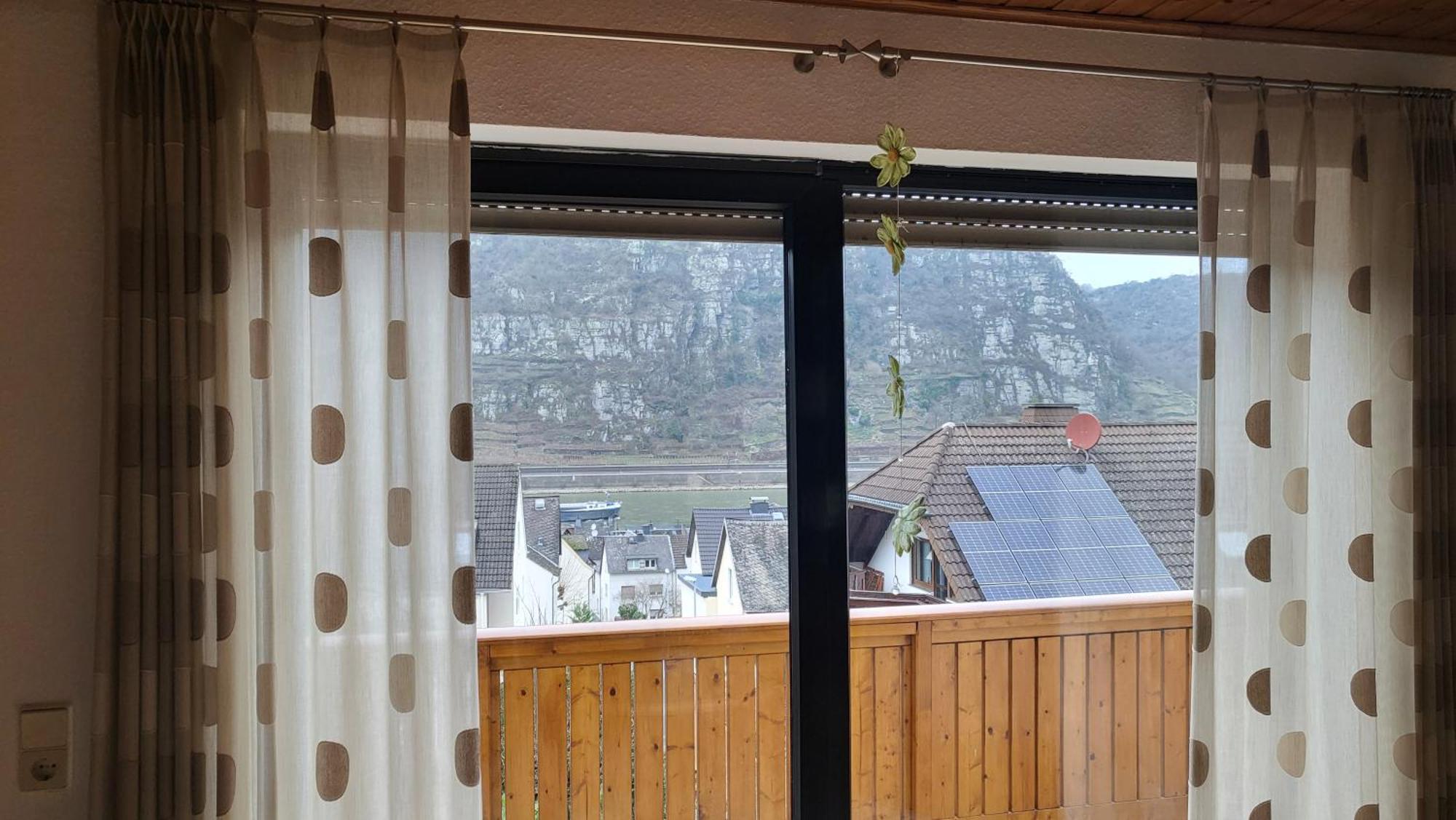 Ferienwohnung Zum Rheinblick Kestert エクステリア 写真